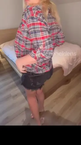 Let’s play naughty and come together mmmm [video][F][OC]