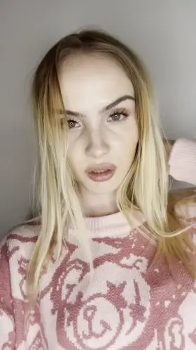 Do you know am not wearing a pant