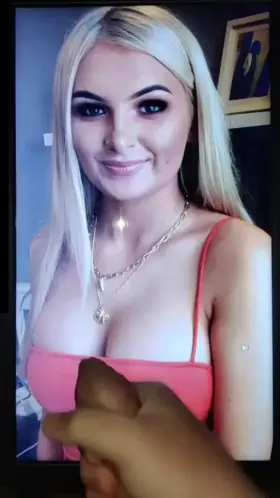 dm if u want to know how to d33pfáke