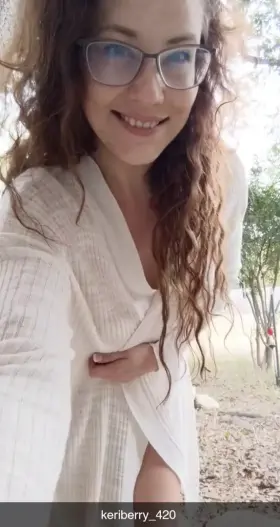 It's my 39th birthday and I'd love to blow... a kiss 🎂