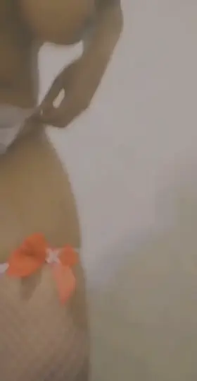 African booty clapping