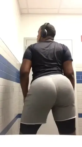 Imagine walking in on this guy