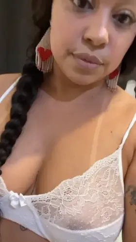 I can make you happy 😈 Check my profile for more 😇