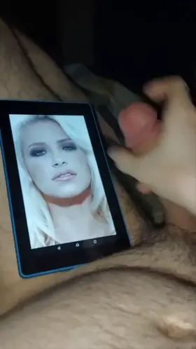 Anikka Albrite cum tribute