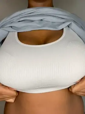 They’re always bursting out so I decided I’d just drop them 🤷🏾‍♀️ [OC]