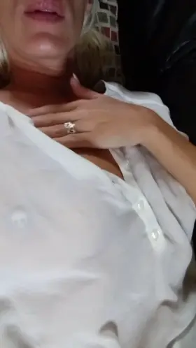 (F) 45. I could really use some more hands... Any volunteers?? 💙💙