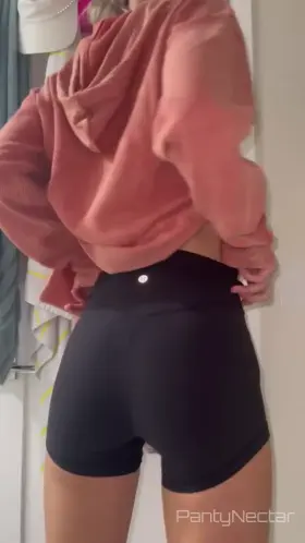 Poke my bubble butt with your dick