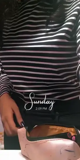 It's rare when Indian girls flaunt let alone be this juicy