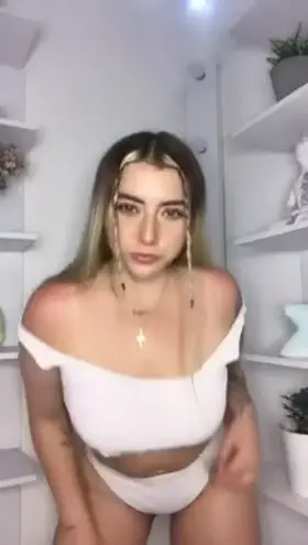 I’m petite but i’m cute