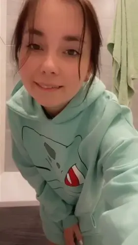 Are you a dad and you would like to fuck me?