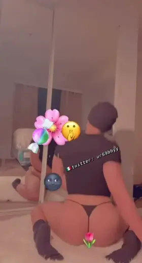 21 Baby boy seeking daddy Fwb