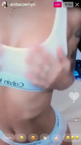 Insta - use her under the sun?🔥