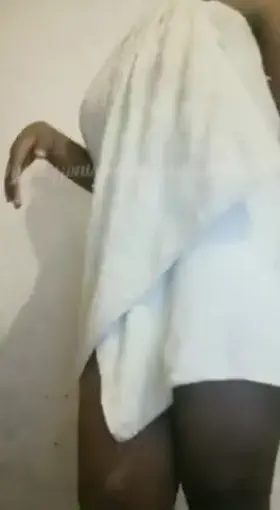 my ebony self taking a bath