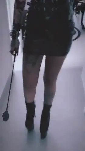 Good boys make good toys [F]