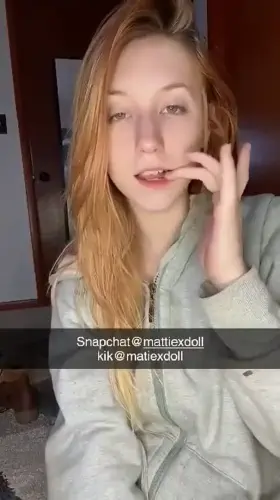 20 [f4m] USA Rhode Island - Whos up for some fun and watch me squirt on cam ? message guys im waiting