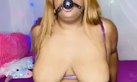 Don’t you wish I was jumping on your dick like this daddy