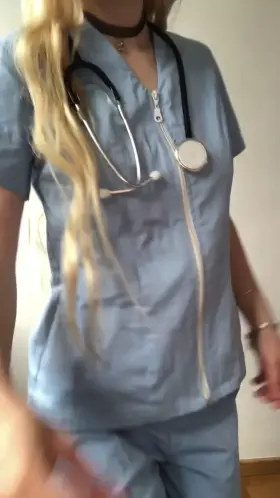 Can the scrubs stay on during sex?