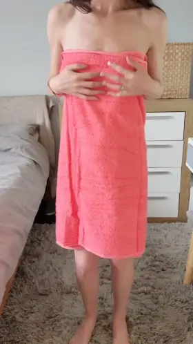 Towel on or towel off?