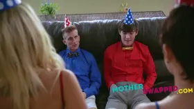 Brooklyn Chase, Olive Glass - Bestie's Trade Moms