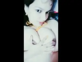 Hot_Chubby_Bhabhi_Show_Boobs_Pu55y_Like_Seduce (Video Link In Comment)