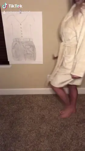 A little different than the usual vanishing clothes format, but I bet you didn't think they were this big while I was still wearing my robe