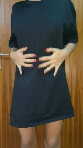 I'd like to sleep topless tonight