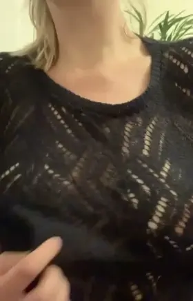 Reveal and drop - so hot! [f]