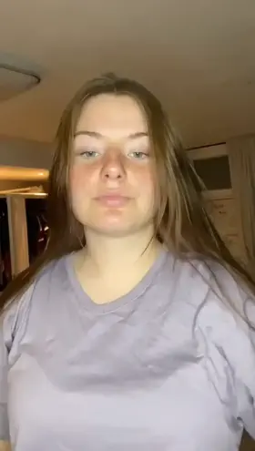 I hope that the 5 guys who see this like my soft curvy body 💕