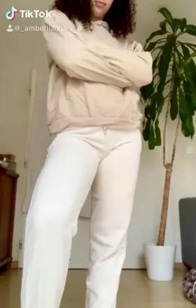 Sunday morning vs Sunday night