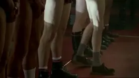 So hot watching her facial reactions to the guy getting his balls busted