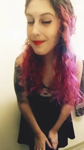 I was too chicken to flash in Wal-Mart so here you go❤