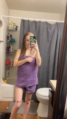 Showing u whats under my towel ;)