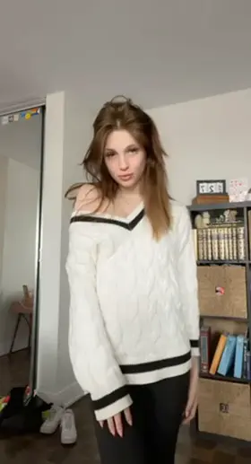 I’m so horny today 🥺🥺