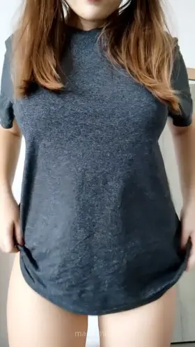 Can my 18yo body turn you on? [Tittydrop]