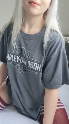 Notice the girl wearing the oversized top on your weekly trip to Tesco? This is what's hiding underneath [f]