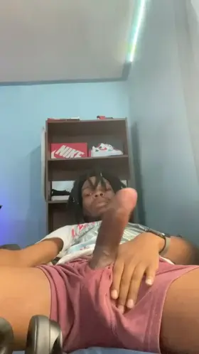 [21] already hit my post limit today 😩