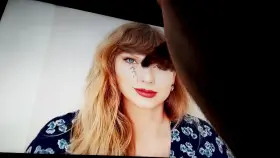 HUGE LOAD FOR MY GODDESS TAYLOR SWIFT 