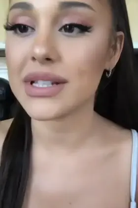 Ariana's face is made for cumshots