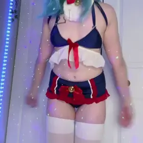 Thigh highs and bouncy thighs