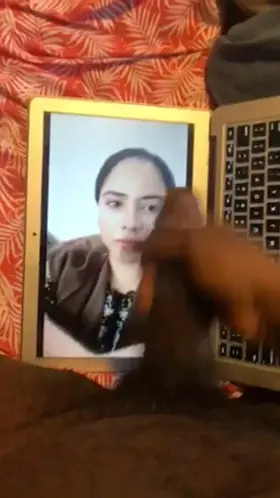 This pakistani wifey made me really hard