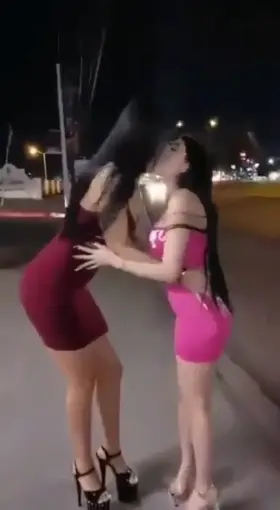 Public oral Sex in high Heels