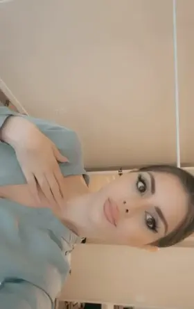 5’1 Persian Princess who loves flashing her big natural DDD’s & luscious curves🔥😋 top 0.38%