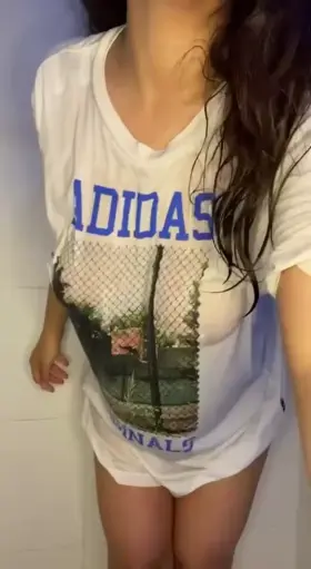 My Colombian booty wouldn't mind being played with