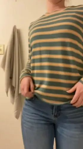 Home early from classes, need my pussy pumped with cum 🥺