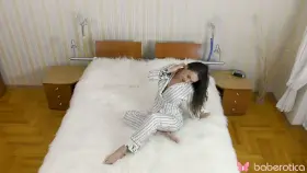 Alexandra Roz wants to show off her pretty pink pussy