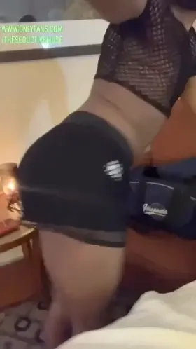 You should upvote if you like ❤️.. i make it clap on my OF though 😏