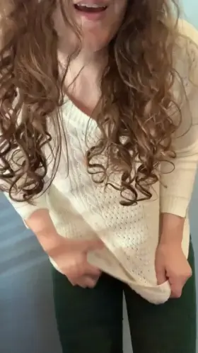 anyone else excited for sweater and thigh high season?