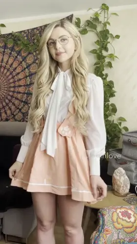 I’m really good at making things disappear, let me do it to your cock? 😇💕