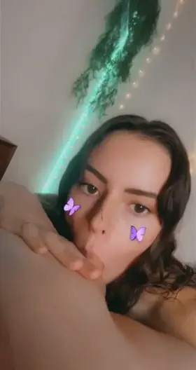 i love sucking dick💕 (OC)