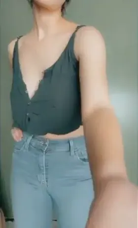 Happy 420🎉 here are my titties